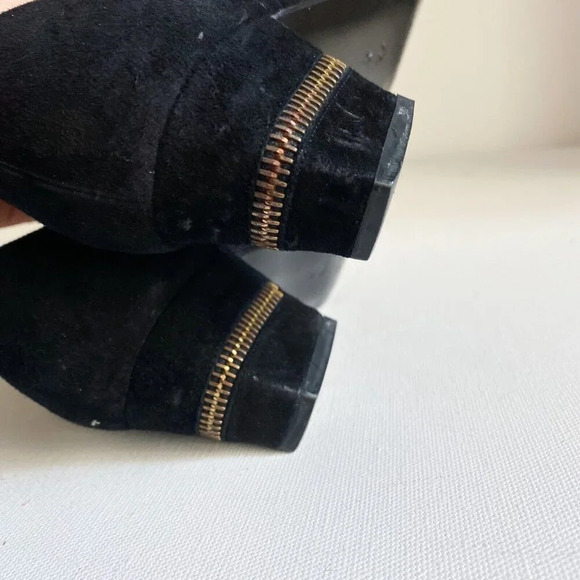 Vintage Anne Klein Couture Black Suede  Zipper Detail Unique Loafers - Picture 9 of 9